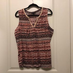 Patterned Tank